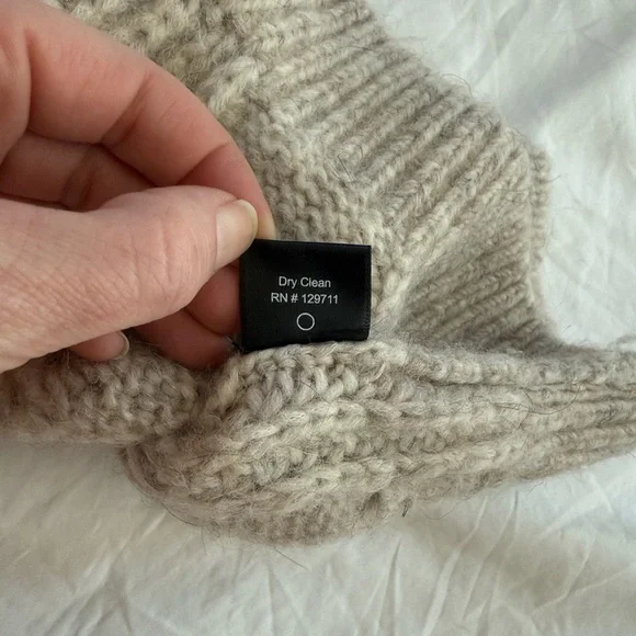 Jenni Kayne Cocoon Cable Cardigan Oatmeal XXS - Picture 12 of 13